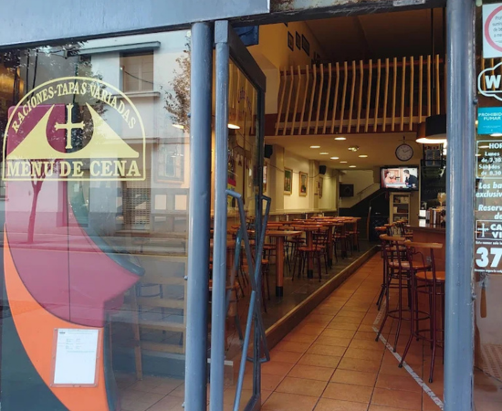 Fachada Cafetería Victoria en Gijón