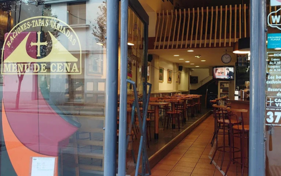 Fachada Cafetería Victoria en Gijón