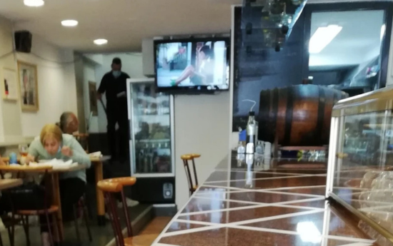 Interior Cafetería Victoria en Gijón