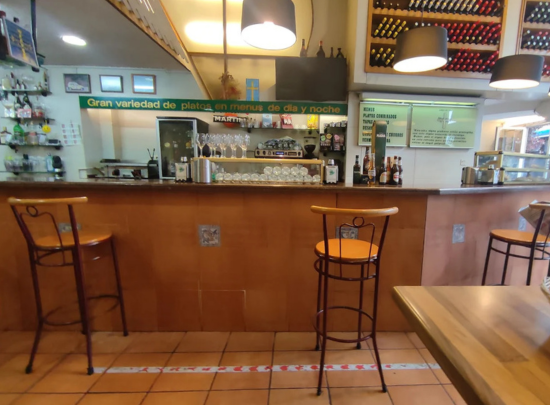 Interior Cafetería Victoria en Gijón